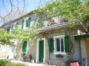 Apartment 'Angelo' in traditional stone house